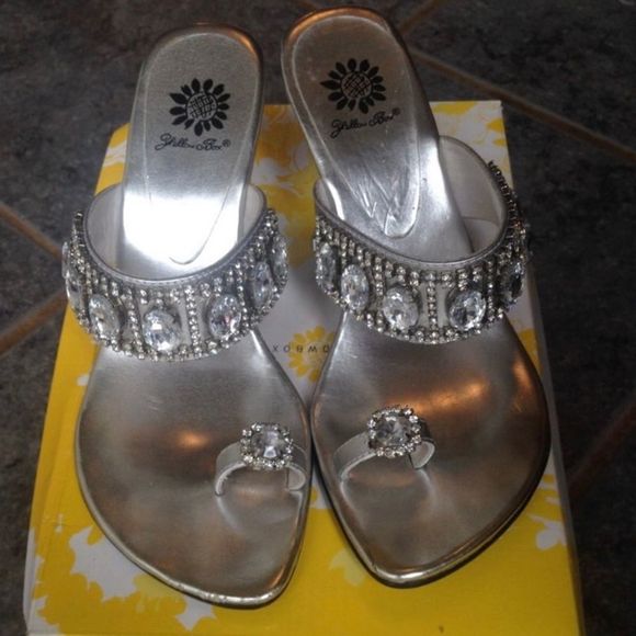 Yellowbox “Maverick” Silver Wedge Sandals - Picture 2 of 8